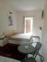 zahira - B&B Biassa