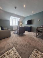 Tranquil Waters - relaxing space with lake views - B&B Bowness-on-Windermere