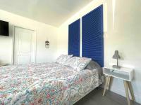 Chic and Comfortable Studio Free Street Parking - Chambres d'hôtes Miami