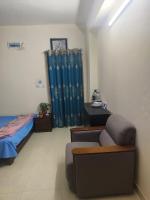 Couple & Family Friendly Studio Apartment near Airport - B&B Bāiljuri