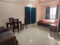 Couple & Family Friendly Studio Apartment Near Airport - B&B Bāiljuri