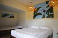 Chambre Double ou Lits Jumeaux avec Salle de Bains Privative