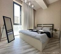 Grey Suite Apartment - Bed and Breakfast Bakoe