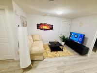 Cozy Haven - Home Away From Home Two-Bedroom Apartment - Ferienwohnung Calgary