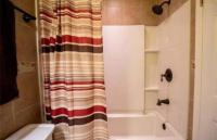 Bright private room - B&B Virginia Beach