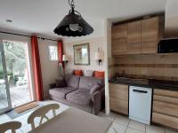 Maison Duplex 5p avec Terrasse, WIFI et Parking, Grospierres - FR-1-382-86 - B&B Grospierres