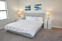 Lakeview Pool Home 4BR Near Legoland Disney - Ferienwohnung Haines City