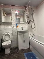 Flat by City centre, hospital and train station - Chambres d'hôtes Burton upon Trent