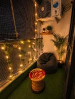 The Cozy Cloud 11, 1BHK Apartment Near WTP Mall and Airport - Chambres d'hôtes Jaipur