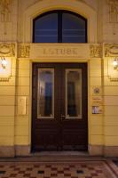 Octagon Main Square Apartment - B&B Zagreb