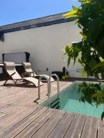 Maisons Sauvages - Piscine & Jacuzzi - Proche Zoo de Beauval & Châteaux - B&B Romorantin-Lanthenay