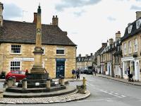 Beautiful Stylish 3 Bedroom Converted Chapel Dog Friendly Central - Bed and Breakfast Oundle