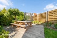 OOSTWEST – Ruime woning met tuin nabij strand - Chambres d'hôtes Ostende