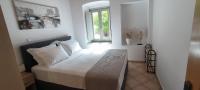 Vrisi House - B&B Kyparíssi