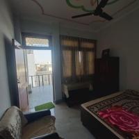 Mannat Homestay - B&B Tānda