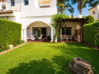 Casa Fernando-A Retreat Between Golf and the Beach - Chambres d'hôtes Estepona