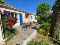 Maison tranquille avec jardin et wifi, 3 chambres - FR-1-336-116 - B&B Avrillé