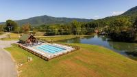 Wears Valley Log Cabin - Elegance, Comfort, Views - B&B Sevierville