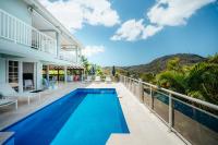 Villa L'Escapade Tropicale - Vue Mer - Piscine - Salle de Sport - B&B Les Trois-Îlets