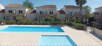 Bel appartement confortable et cosy en résidence avec piscine à 5 mn de la mer - B&B Linguizzetta