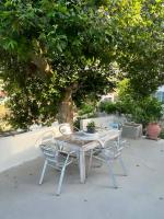 Yayas Family House - Ferienwohnung Galatás