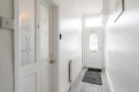 Denton Luxury Home - Sleep 8 - Speedy Wi-Fi - Free On-Site Parking - Chambres d'hôtes Denton
