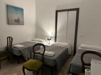 Chambre Triple avec Balcon