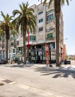 Honeymoon Beach View Aprt - Central City Location - Fast Wi-Fi - B&B El Jadida