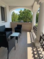 Pitypang Apartmanház - B&B Zánka