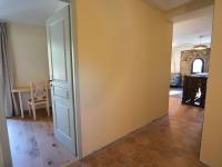 Atalaya - Montserrat Figueras - Gîte pour 8 personnes - 4 chambres en suite - Piscine - Chambres d'hôtes Llo