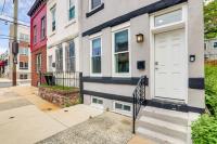 Walk to Fairmount Park: Modern Philly Townhome! - Ferienwohnung Philadelphia