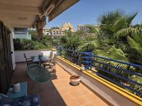 Apartment with large terrace and shared pool in Vallpineda, Sitges - B&B Sant Pere de Ribes