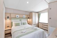 Beachfront 2BR Lodge - Wi-Fi - Parking - Sleeps 6 - B&B Cockburnspath