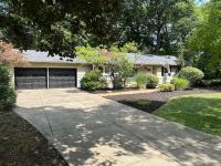 Boiler Bungalow - Entire 3 King Bed home! - B&B West Lafayette