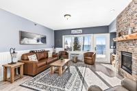 Whispering Pines Lake Views 1BR King Suite - B&B Two Harbors