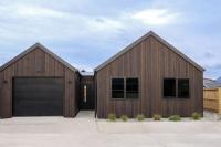 Modern Family Ski Base - Large, warm 4 bedroom home in Jacks Point - B&B Queenstown