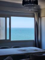 middle of alexandria Seaview amazing apartment - B&B Alessandria d'Egitto