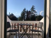 Turret apartment near the lake - B&B Stresa