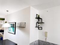 Landvue Stays, Modern, 2 bed apartment with free parking! - B&B Coventry