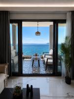 Candi Luxury Suites 2 - B&B Néos Marmarás