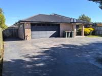 Peaceful and Modern 5 bedrooms family house in Rolleston - Chambres d'hôtes Rolleston