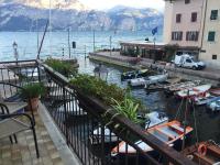 Appartamento con Balcone