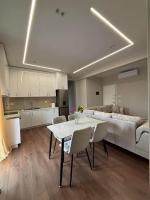 Strora's Apartments - B&B Durrës