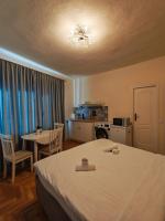 Misty Corner - Ultra Central - Ferienwohnung Kronstadt