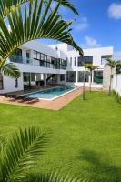 Luxury House with Sea View and Natural Pools Near Pipa - Bed and Breakfast Canguaretama