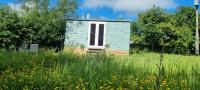 Delightful Shepherd's Hut set in peaceful meadow - B&B Davidstow