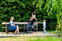 Family Retreat - Garden, Playground & BBQ - B&B Cieszyn