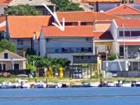 Apartman Barba - B&B Posedarje