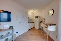 Stylish Urban Apartment Antwerp Centrum - B&B Amberes