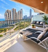 Sunset Waves excellent apartment Benidorm - Bed and Breakfast Benidorm
